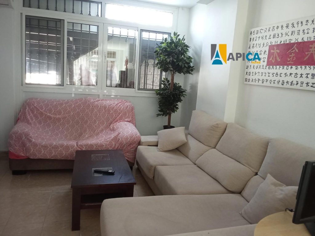 La Estación de San Roque, adosado en zona tranquila y privilegiada.